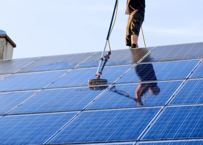 nettoyage de panneau photovoltaique